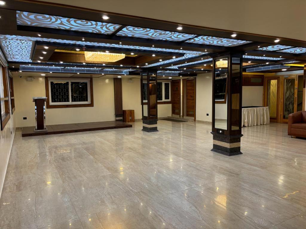 Hotel Golden Orbit Āsansol 외부 사진